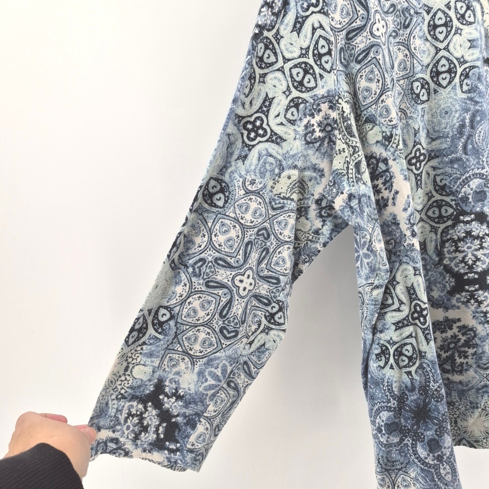 Catherines 3X Blue Medallion Paisley Print Top Plus Sz 26/28W Boho Peasant Knit - Picture 4 of 11